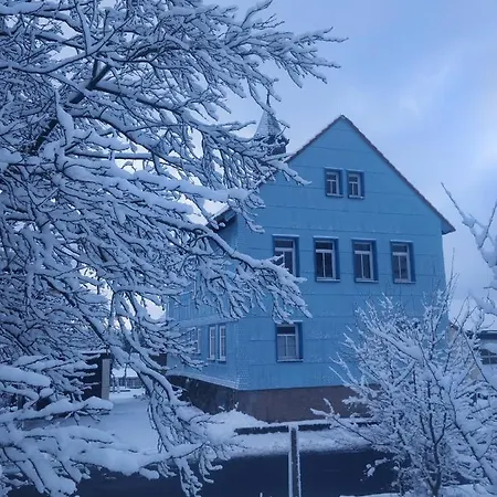 Schulhaus Wettges Apartmán