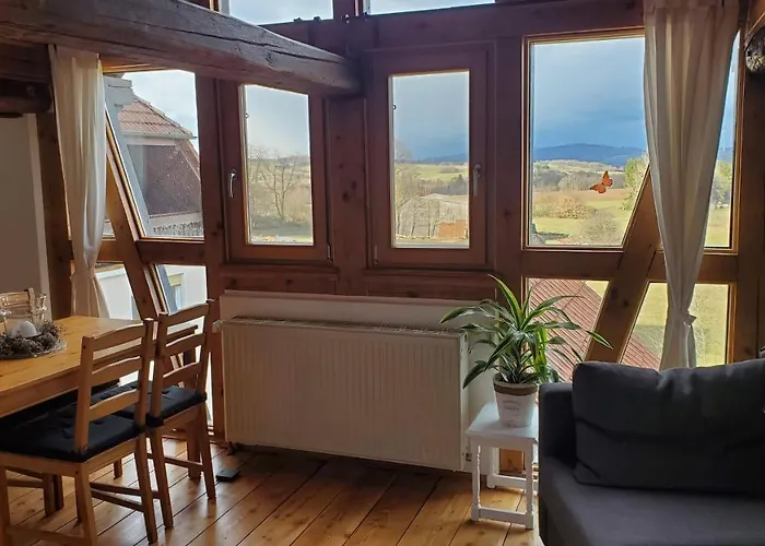 Schulhaus Wettges Birstein